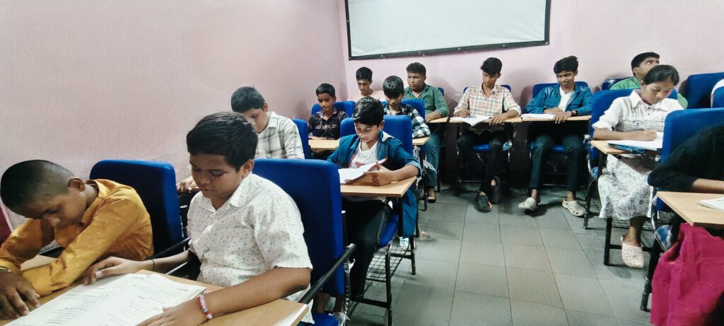 10th to 12th class tutorial at Barkatpura Hyderabad Telangana
