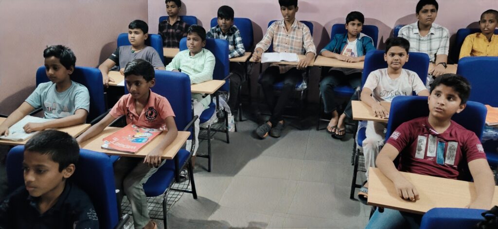 5th to 12th class tutorial at Barkatpura Hyderabad Telangana